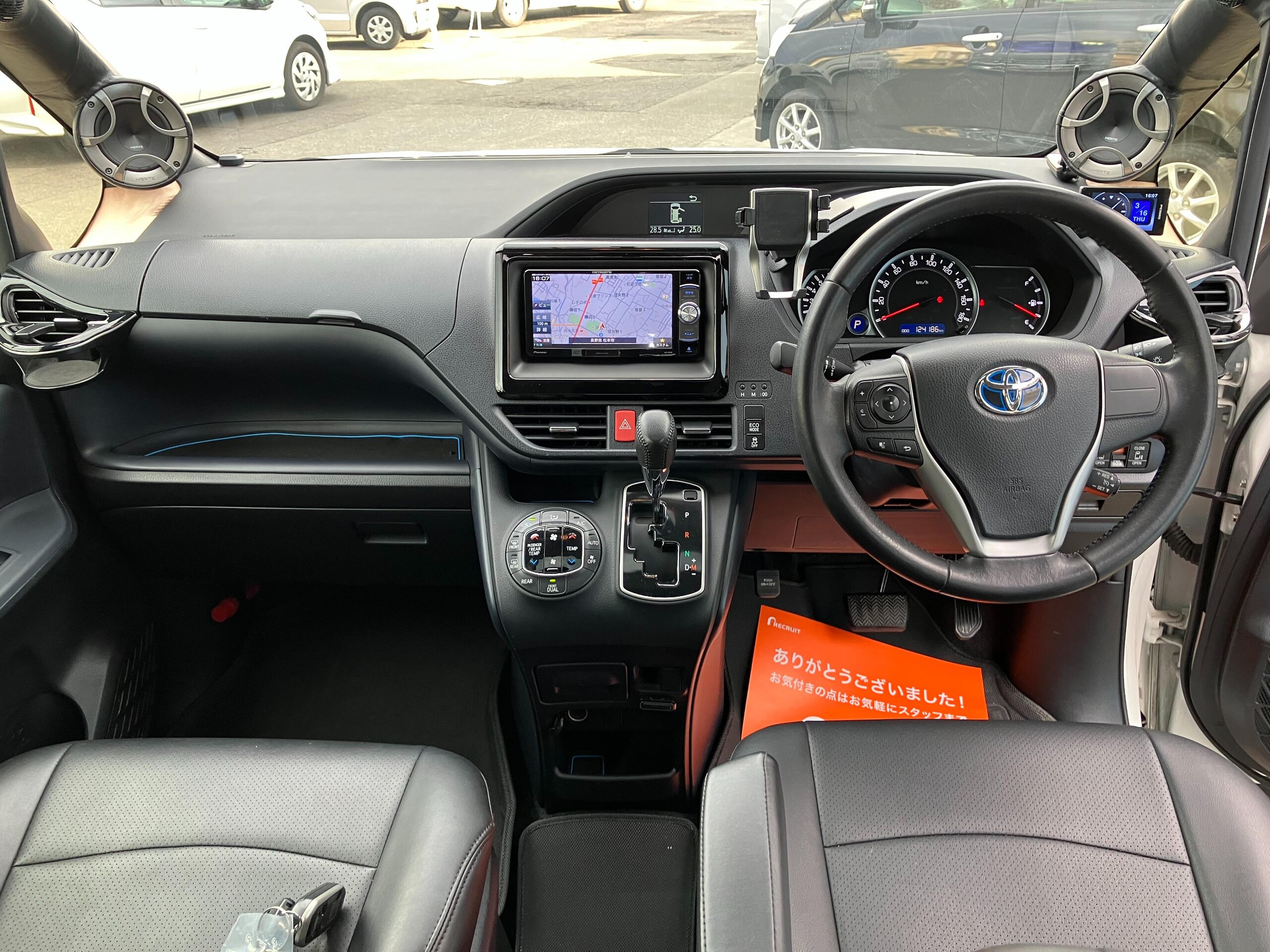 2014 TOYOTA VOXY ZS